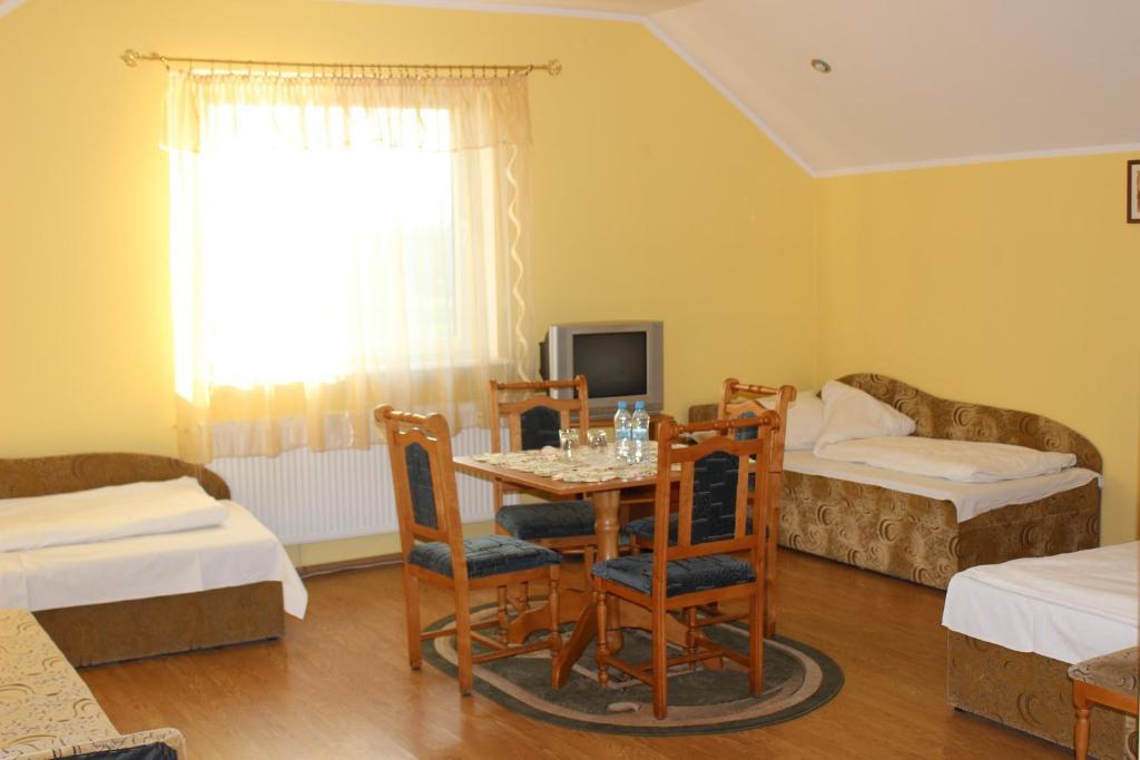 Hotel Czardasz Вжесня Номер фото